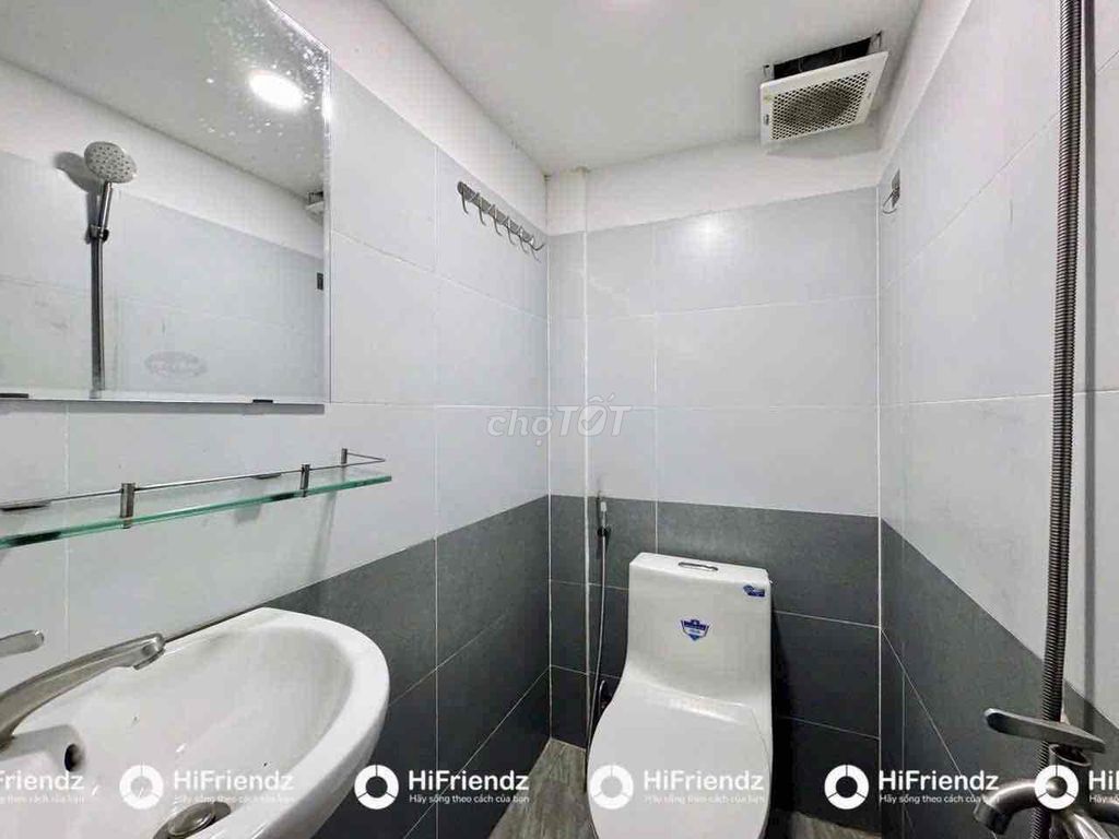 The apartment under Earth is open, full security and security, furniture near the shower.