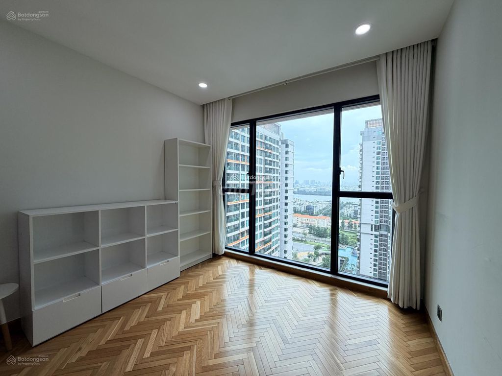 Feliz En Vista 2 bedrooms - area 85 meters - full interior - rent 24 million per month