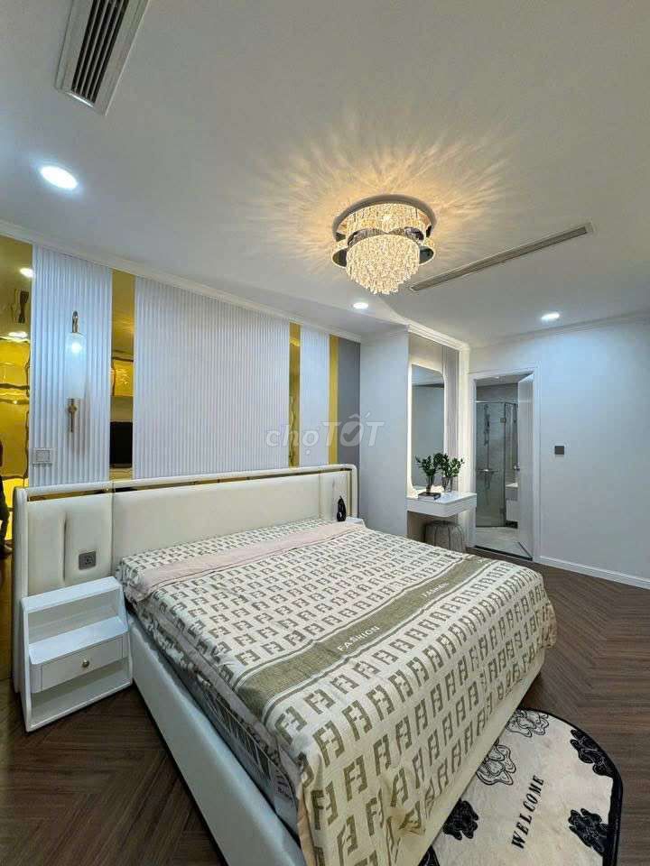 Rent two bedrooms plus large areas of new furniture 100 percent cool view