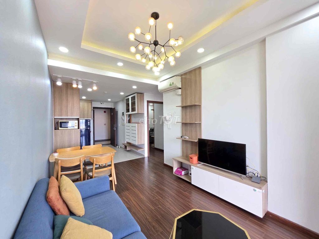 The Novaland senior apartment is clean by the airport.