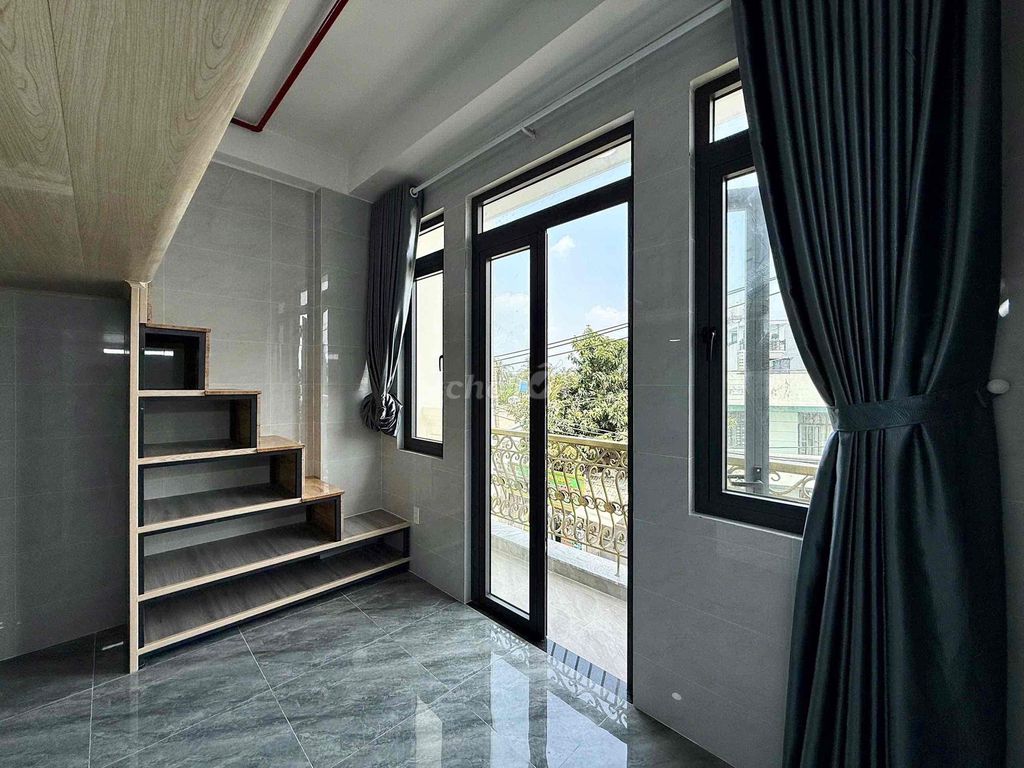 Rent a room with a litter in the garden. Nguyễn Thái Sơn Gò Vấp.