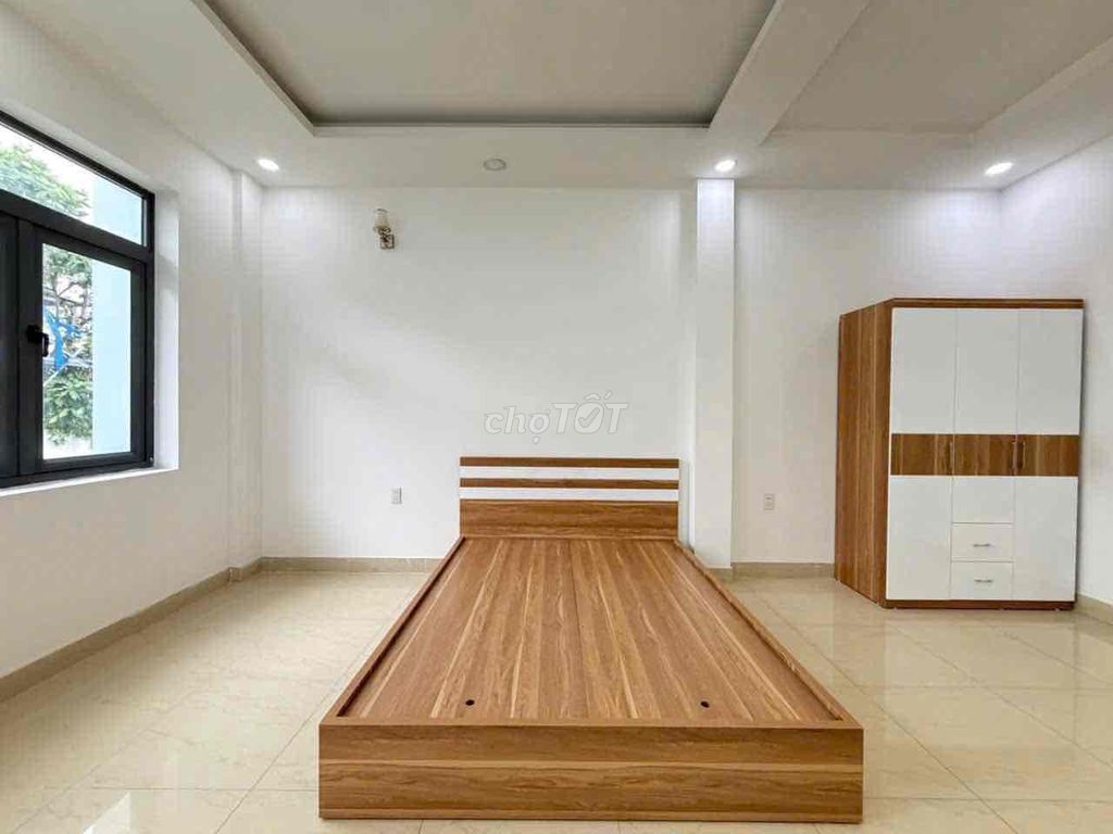 Rent the full-subcon interior in ohan for the benefit.