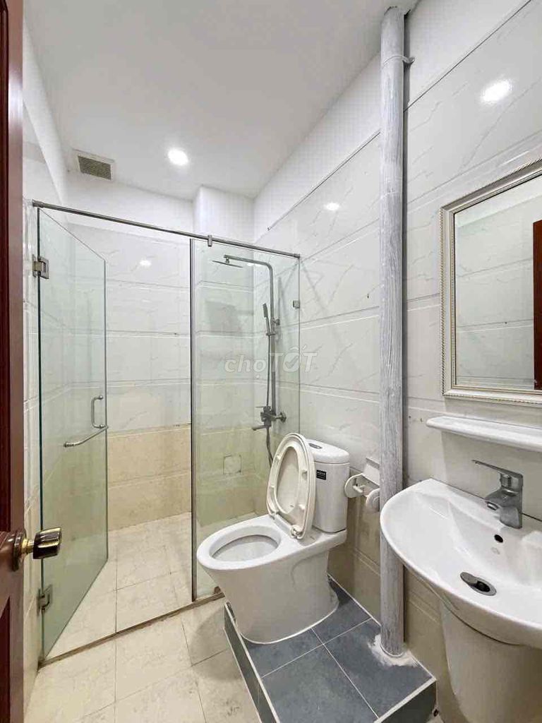 Rent the full-subcon interior in ohan for the benefit.