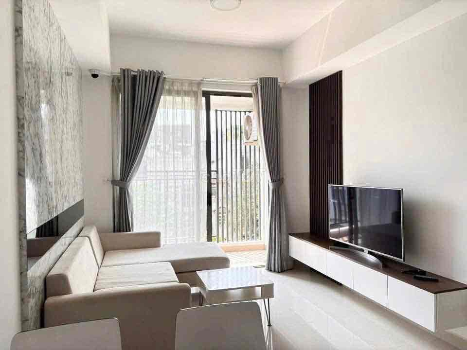 A nice Novaland senior apartment in which two rooms are designed.