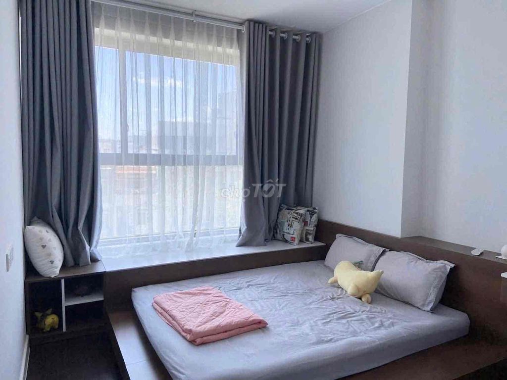 A nice Novaland senior apartment in which two rooms are designed.