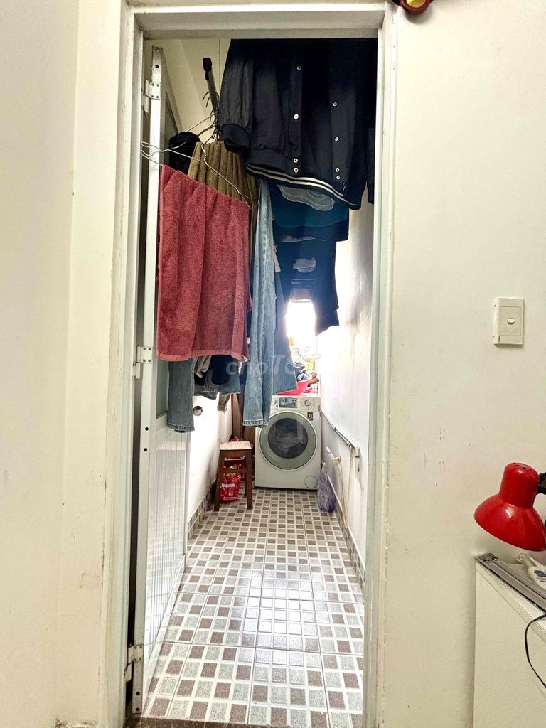 Two bedrooms. Two toilets. Full of balcony furniture. Seven million.