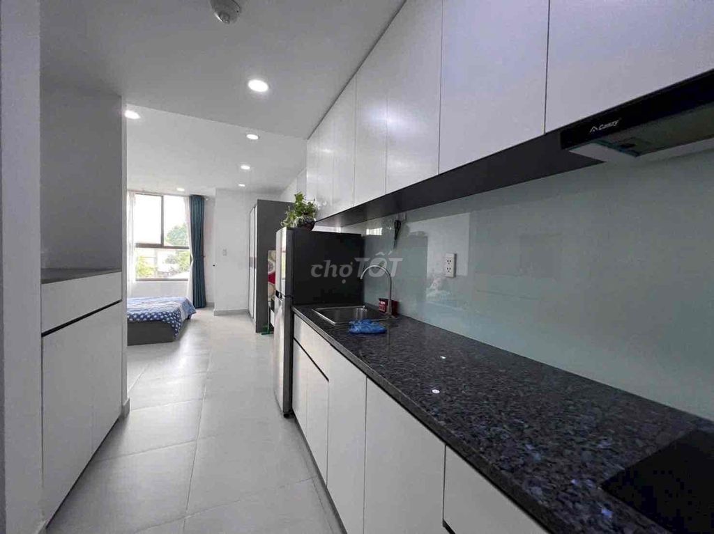 Nice Novaland senior apartment to get in right now.