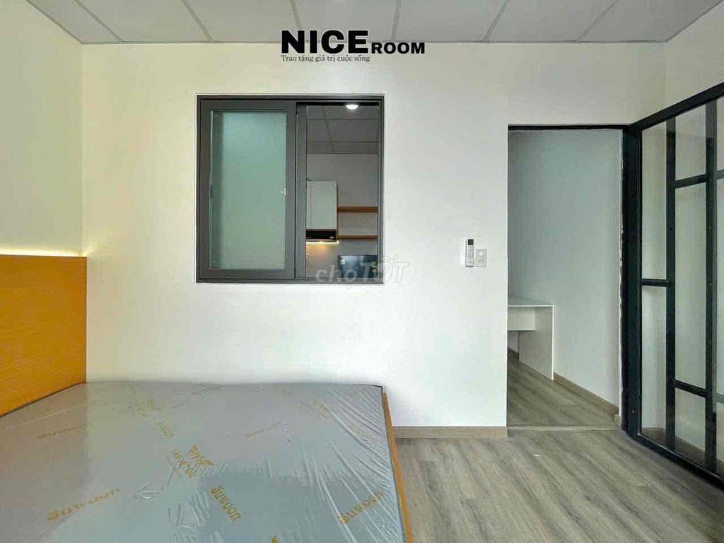 mini building. A balcony bedroom 35 meters.