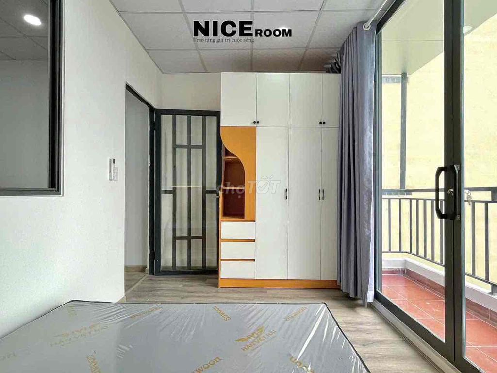 mini building. A balcony bedroom 35 meters.