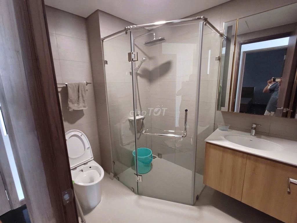 Rent Akari City-- Full interior-- 14 million a month.