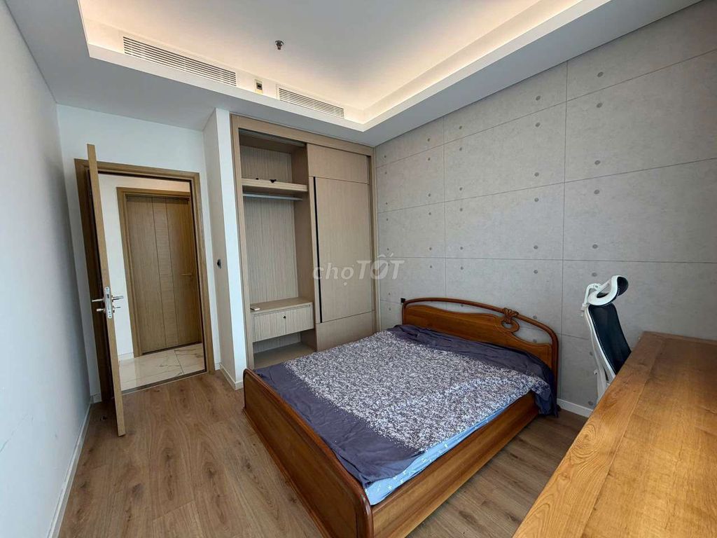 Rent up the Sarina apartment, sala. 2 bedrooms - 2 toilets 96 meters 2