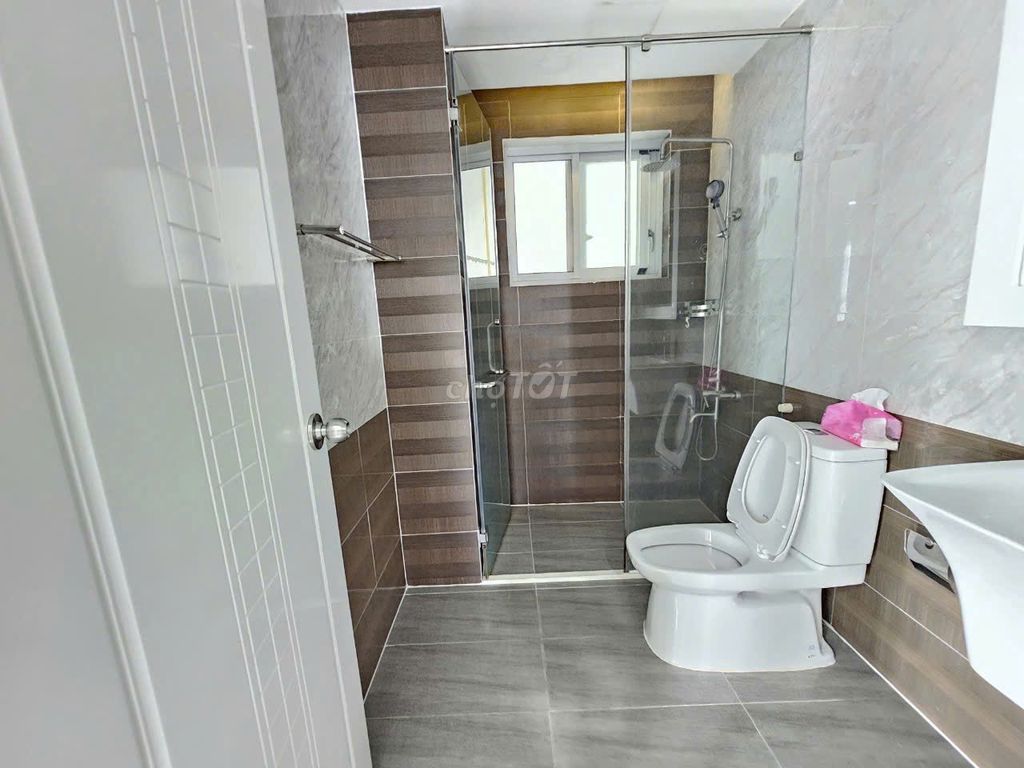 For quick rent Happy Valley, Mount Fuji, 135 meters, only price: 29 Trieu