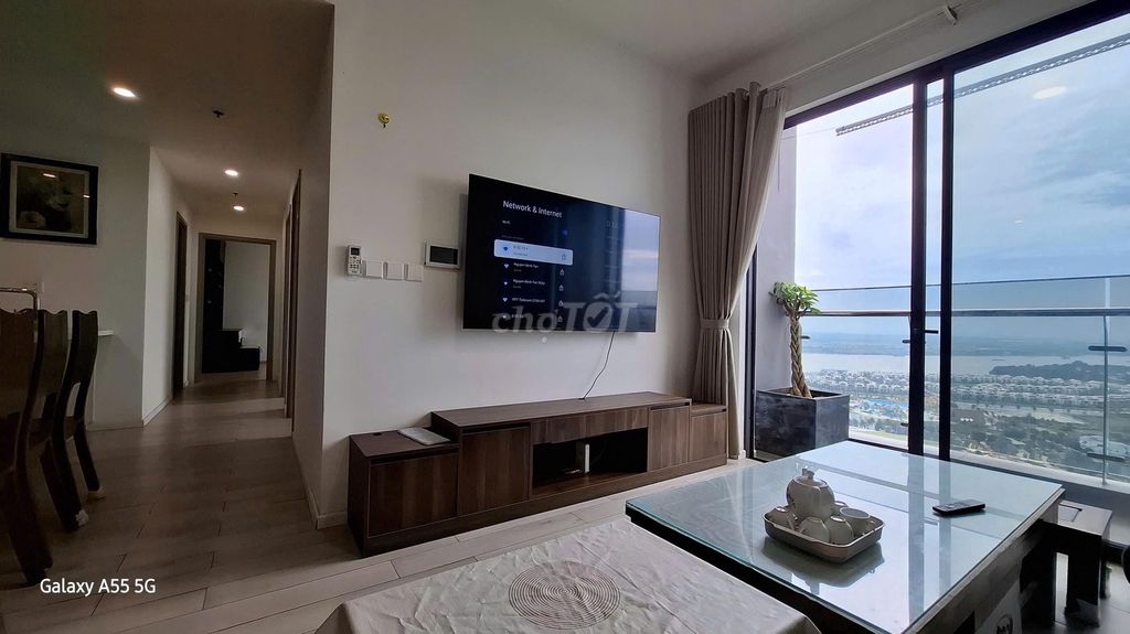 Rent a three-room Masteri Centre Point view of Park 36 ha full