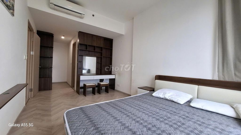 Rent a three-room Masteri Centre Point view of Park 36 ha full