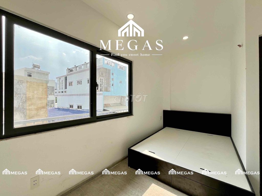 Rent the balcony studio-- soft window right at Thạnh Mỹ Lợi.