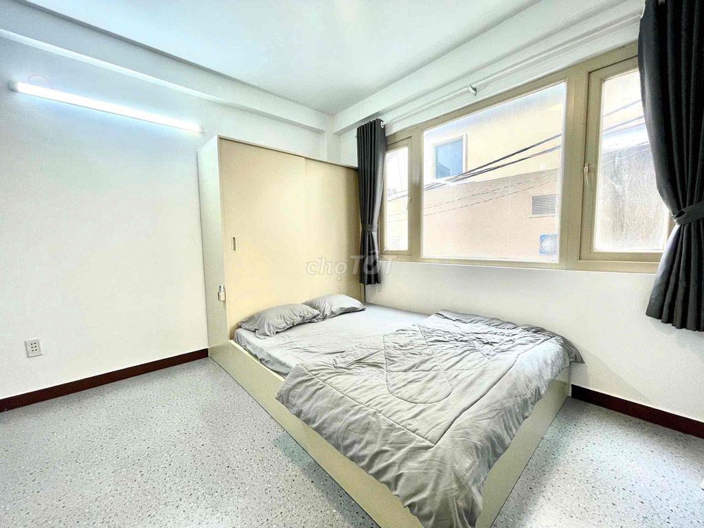 The studio apartment is full Phạm Ngũ Lão County One near the City Market