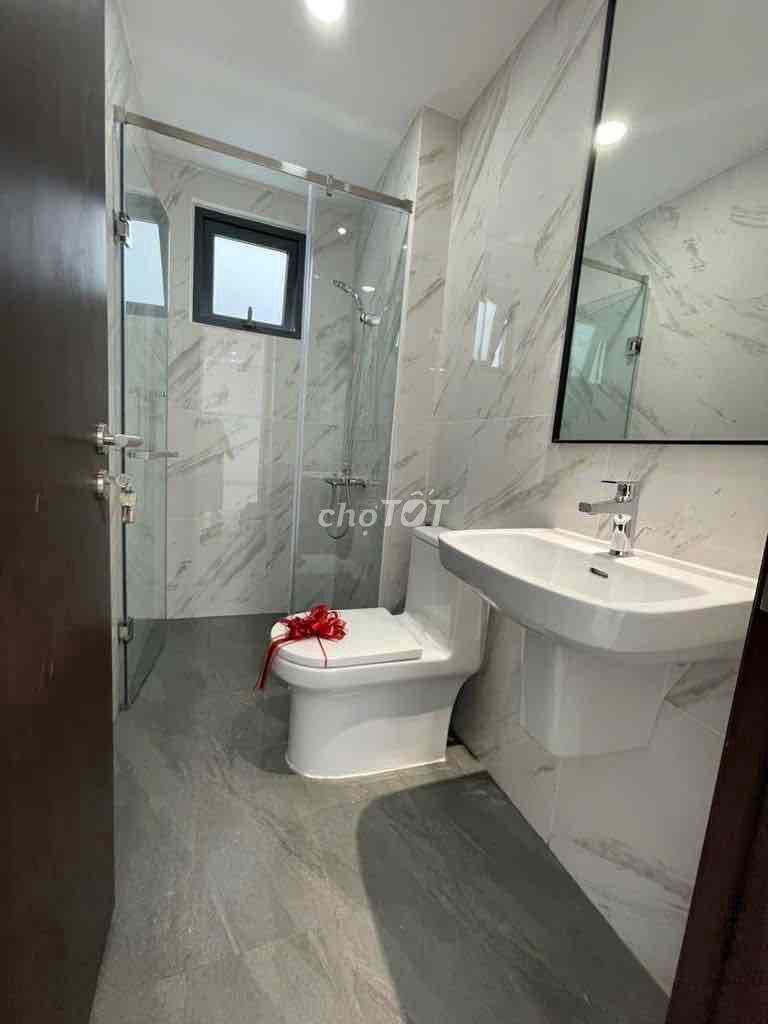 Rent a first-class apartment near the marketing financial university.