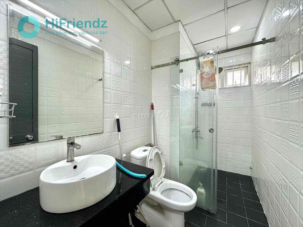 Rent a brand-new, clean apartment in the 8th district.