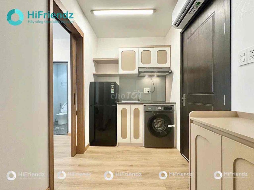 The apartment is a separate bedroom right near the new port station.