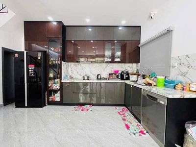 Rent carhouse 273/5 A Nguyễn Văn Đậu, 1894 6, Bình Thạnh