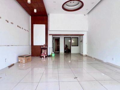 American Street 3 stories for cheap rent nguyễn văn linh