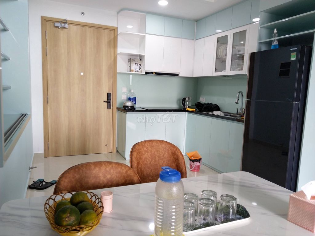 It's the owner of the EARC, 71 m2 bedrooms plus 2 toilets, Full interior, for 15 million a month.