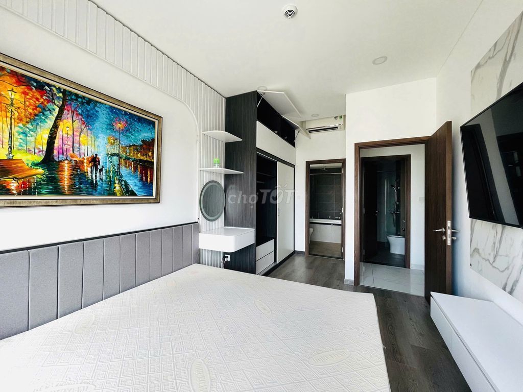 Celebrating Brilliant, 96 m2 bedrooms plus 2 toilets, Full interior, for 17 million a month