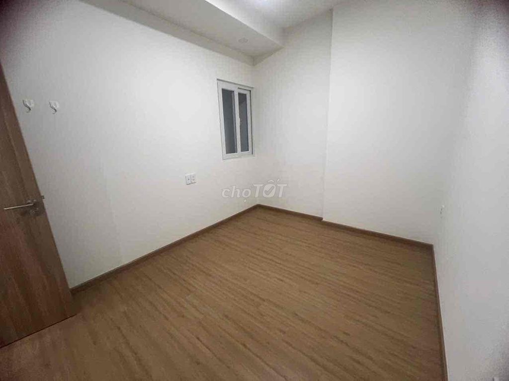 Two bedrooms. Share. A private bedroom in Lavita Charm.