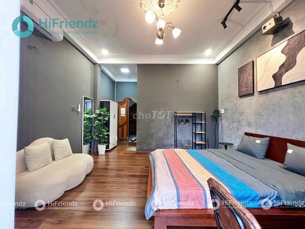 The new apartment is located in the center of Phú Nhuận.