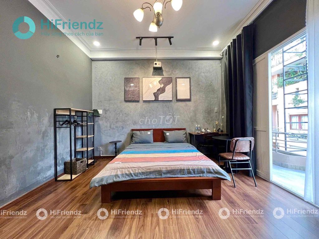 The new apartment is located in the center of Phú Nhuận.