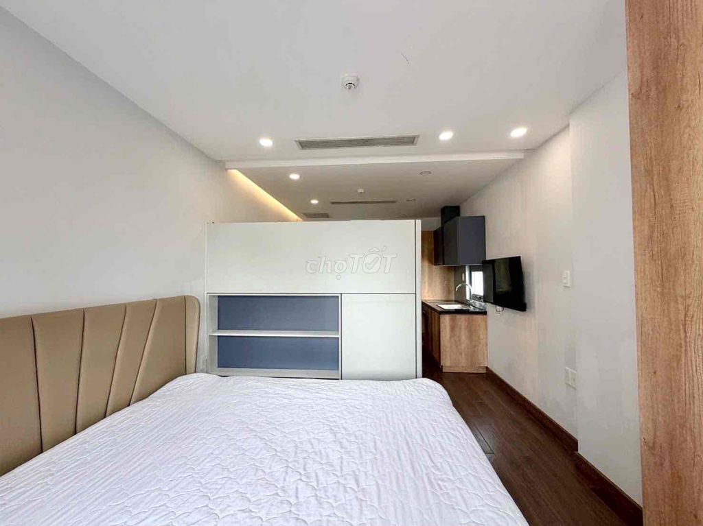 The high-end apartment in the open bandol player.