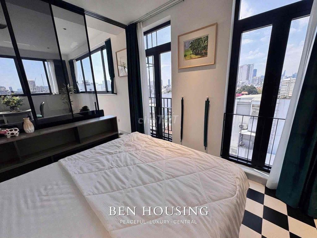 Rent the apartment. A full bedroom, cut out the Trần Hưng Đạo kitchen.