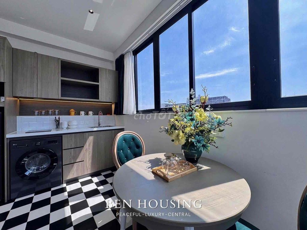 Rent the apartment. A full bedroom, cut out the Trần Hưng Đạo kitchen.