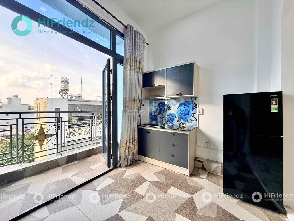 The new apartment is located in the center of Phú Nhuận.