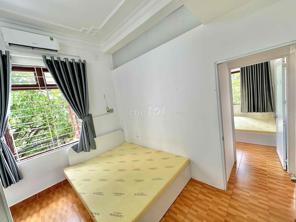 Rent two balcony bedrooms plus super cool sky windows.