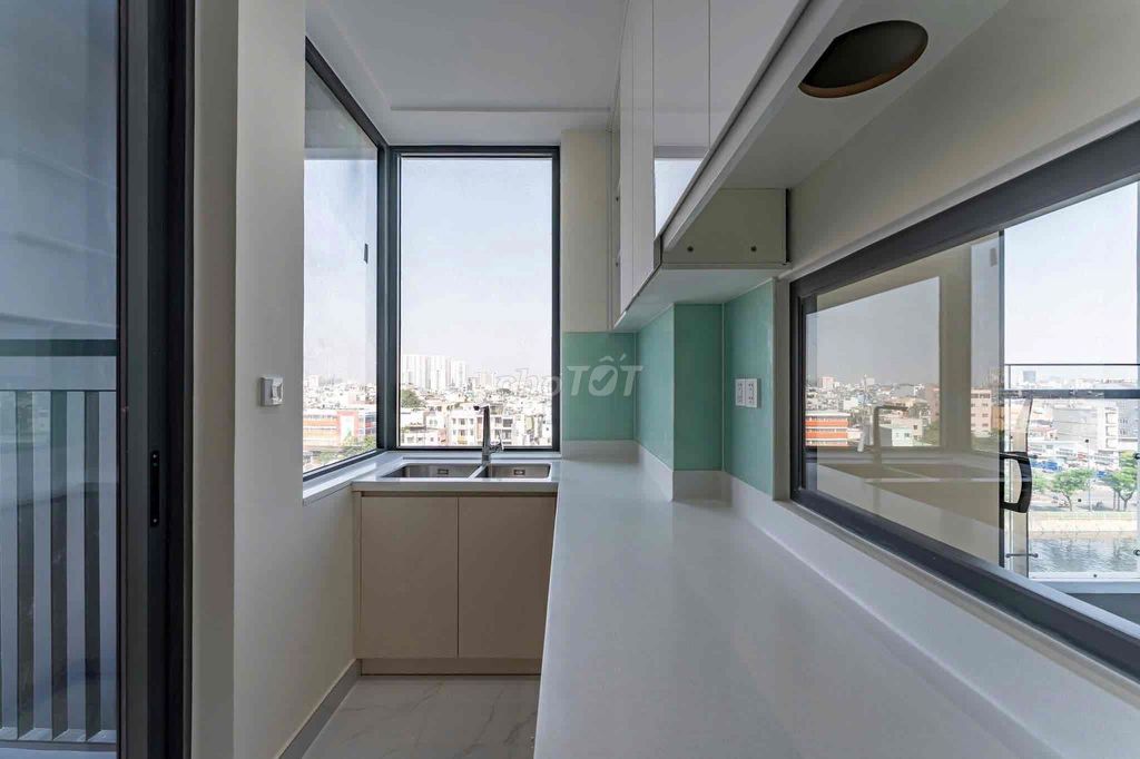 Rent two bedrooms, two D-A Natural Kitchens, through District 8view District 1, three air conditioning machines.
