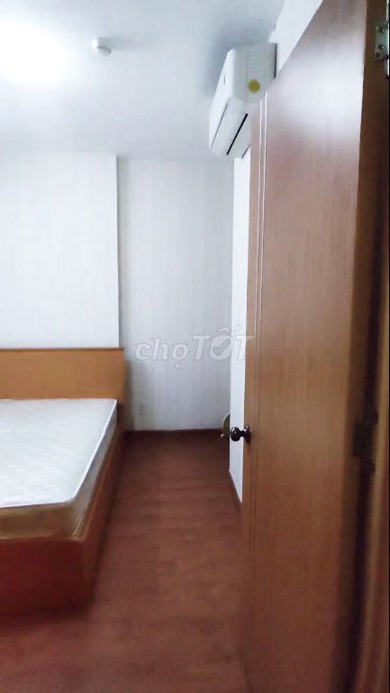 The owner rented two Saigonres Plaza Full House bedrooms, 11th floor.