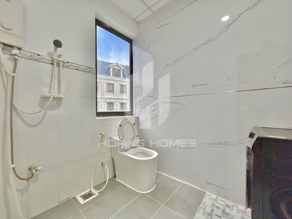 Rent two bedrooms in lakeview City, District 2.
