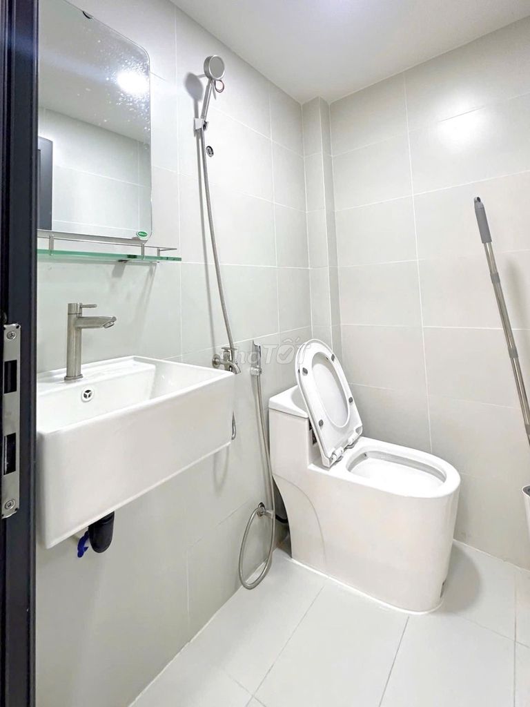 Rent a mini apartment 30 meters, one bedroom, Ni Sư Huỳnh Liên, Tân Bình, 5.3 million.