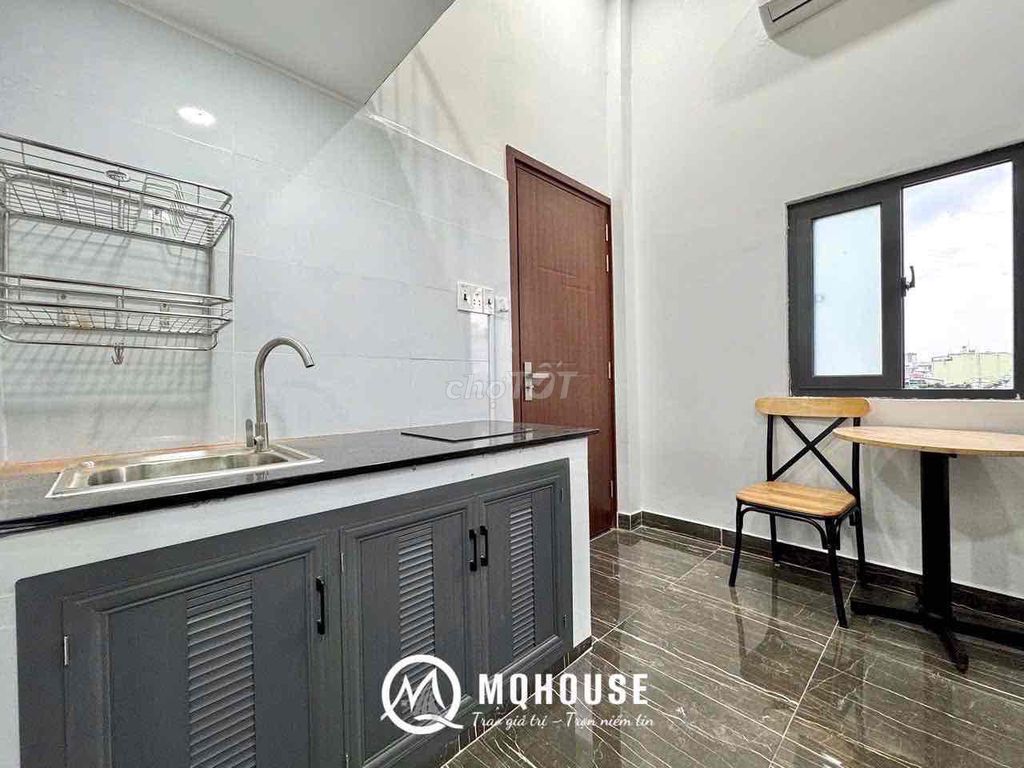 apartment {the open window - full interior - right in the shower window