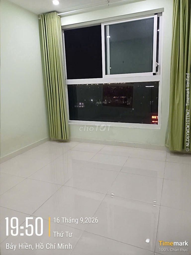 Cộng Hòa Plaza apartment is 80 meters wide - 2 bedrooms - the empty house