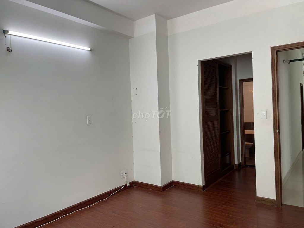 Renting Belleza apartment 88 meters2, 2 bedroom 2 toilets, empty house, 9 million rent.