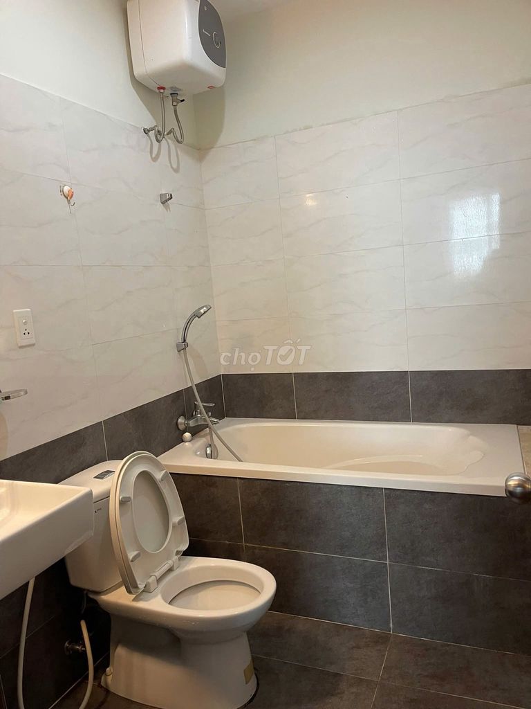 Renting Belleza apartment 88 meters2, 2 bedroom 2 toilets, empty house, 9 million rent.