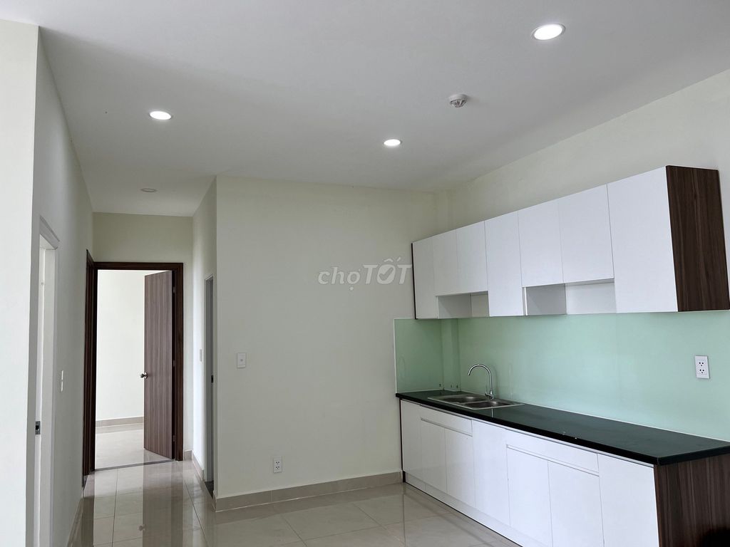 Nice three bedrooms right here. Aeon Mall needs to be rented for 13 beautiful, non- Covered views.