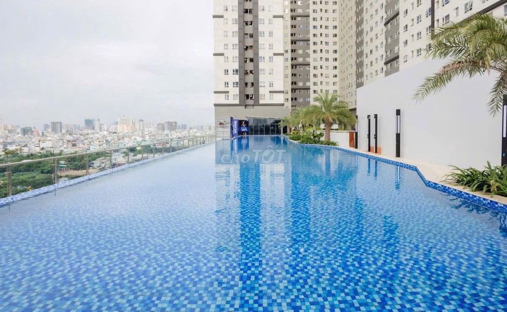 Nice three bedrooms right here. Aeon Mall needs to be rented for 13 beautiful, non- Covered views.