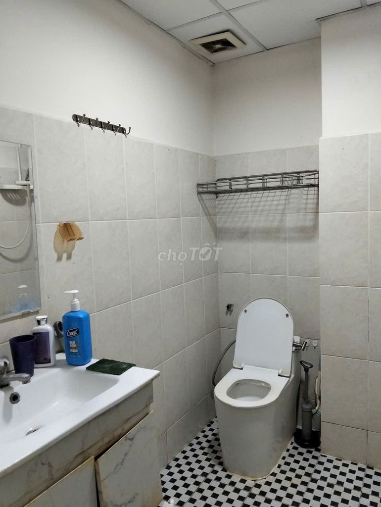 Rent apartment 8 X Queen Sen 45 meters2, 1 Tô Hiệu bedroom