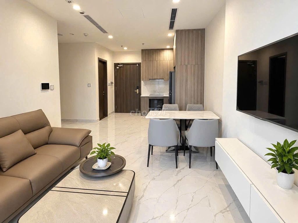 Rent The Opus One a full bedroom interior of the pool cv 36 ha at 11 million