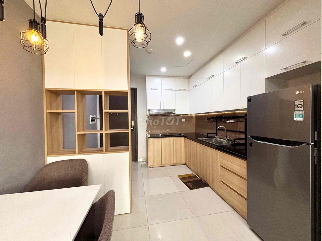 Rent Orchard Parkview two bedrooms. A full-size bathroom near the airport.