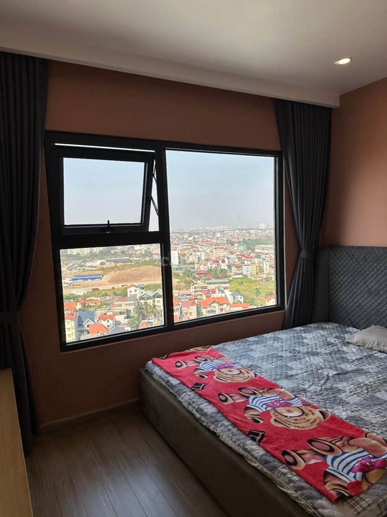 Rent a three-room Masteri Waterfront Ocean Park full interior.