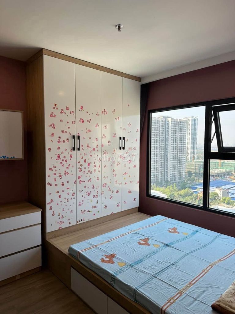 Rent a three-room Masteri Waterfront Ocean Park full interior.
